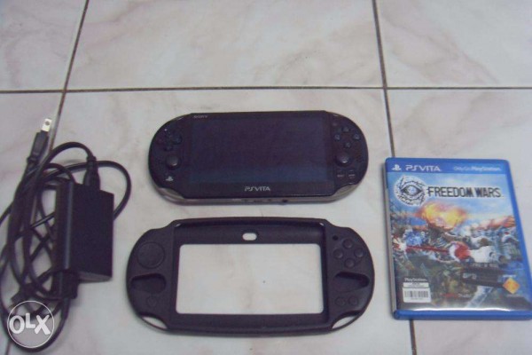 Sony PS Vita SLim WiFi - (Black/Khaki) GOOD AS NEW