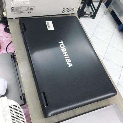 99% Smooth! Toshiba Core i7 Laptop Dynabook B552/F