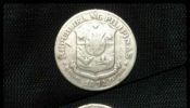 1972-74 Rizal Head 1Peso Coin