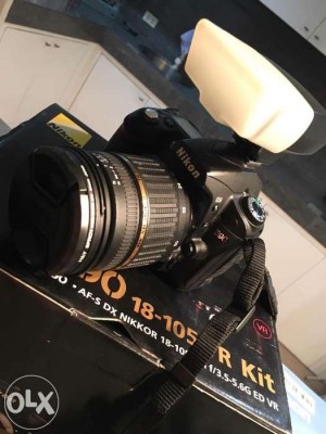 Nikon D90 DLSR with Accessories