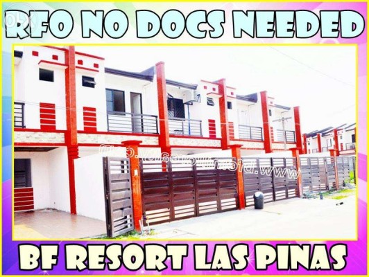 Laspinas Townhouse / House and Lot Vista Grande Bf Resort Las Pinas