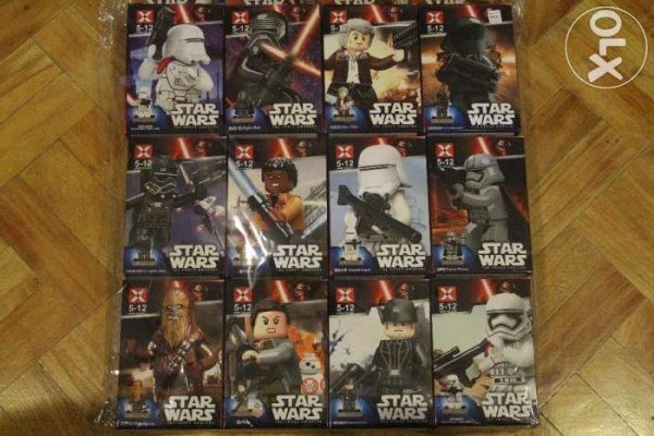 TC8 Star Wars 12 in 1 Mini Figures
