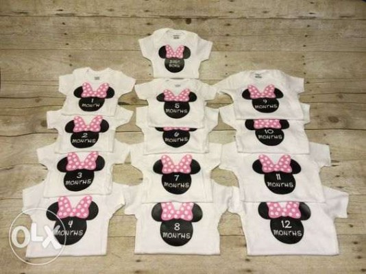 Baby onesies , Personalized Tshirt/onesies