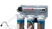 Water filter with UV