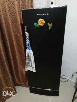 black kelvinator refrigerator